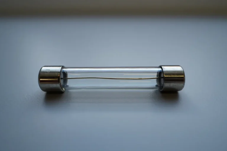 comment savoir si un fusible est mort